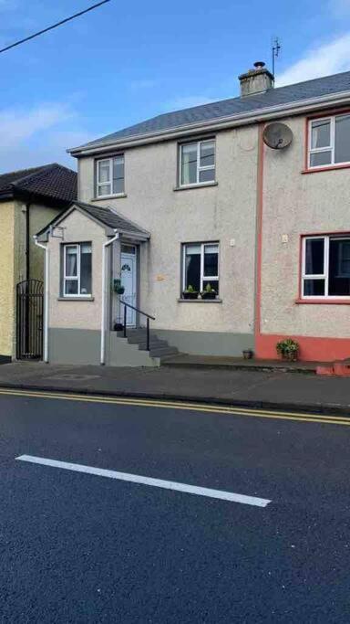 Bumblebee Cottage Donegal Town Exterior foto